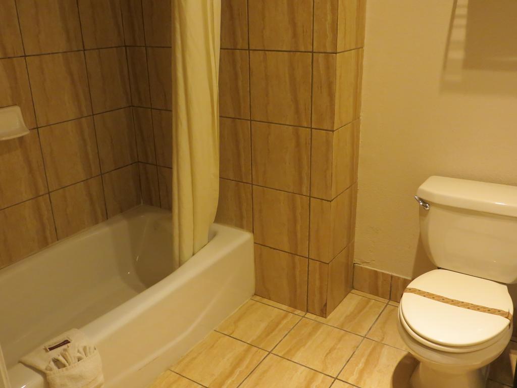 Executive Inn & Suites Sacramento Cameră foto